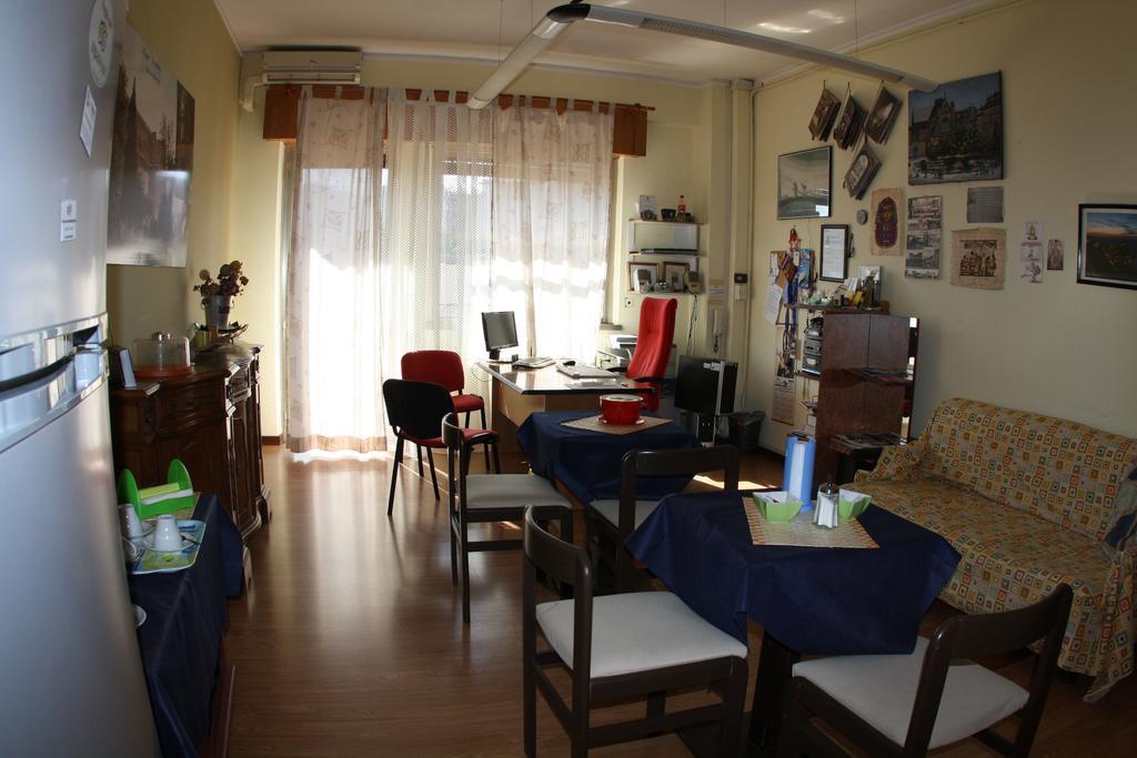 Rooms2Rent Reggio di Calabria Exteriör bild