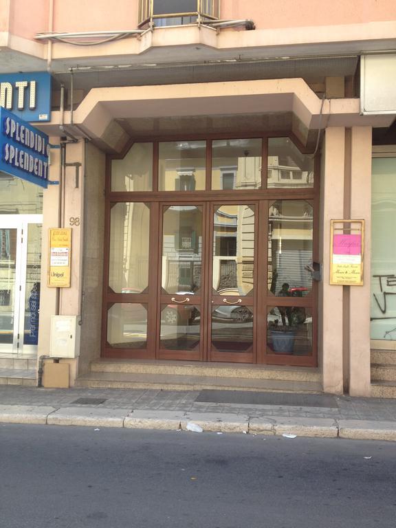 Rooms2Rent Reggio di Calabria Exteriör bild