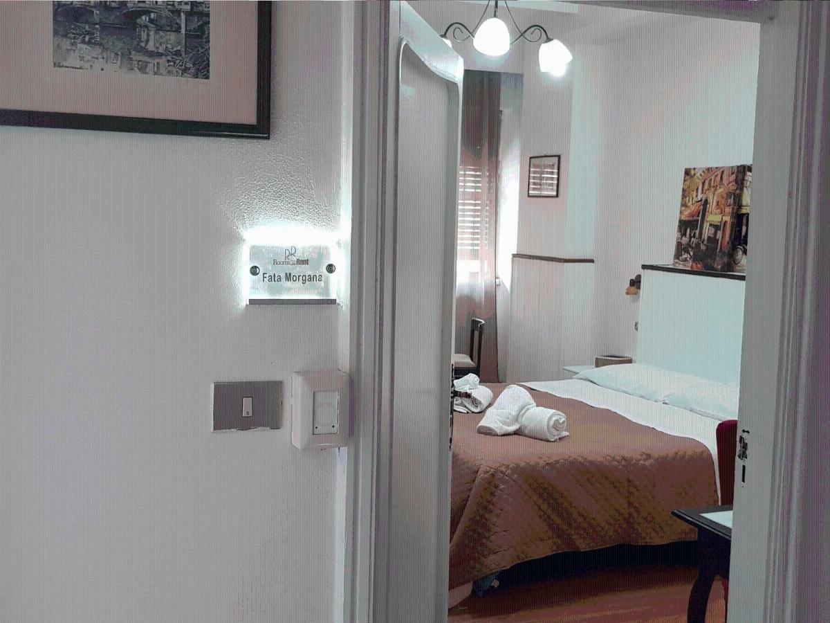 Rooms2Rent Reggio di Calabria Exteriör bild
