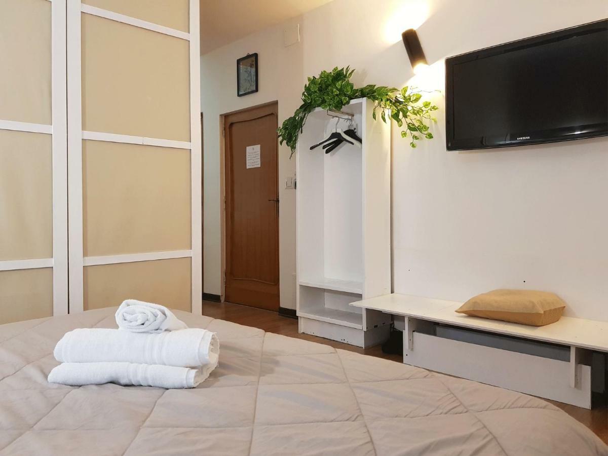 Rooms2Rent Reggio di Calabria Exteriör bild